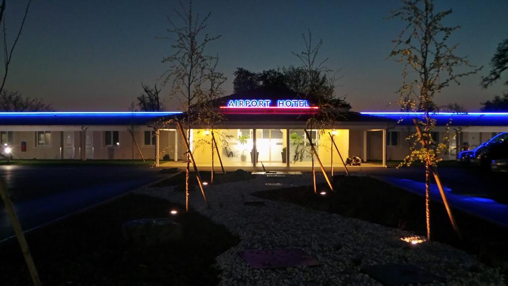 Airport-Hotel Mauregard Εξωτερικό φωτογραφία